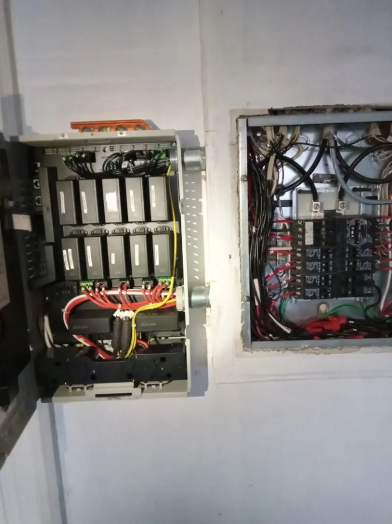 Electrical panel upgrade completed for Indoor Lighting Installation in EspaÃÂ±ola